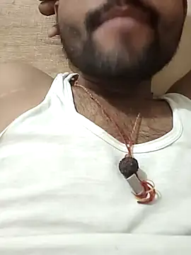 PRIYANHUxh online show from 03/17/26, 05:21
