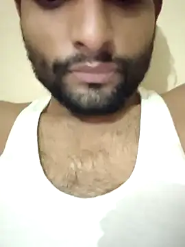 PRIYANHUxh online show from 04/22/26, 04:58