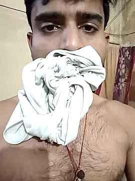 PRIYANHUxh online show from 04/03/26, 07:04