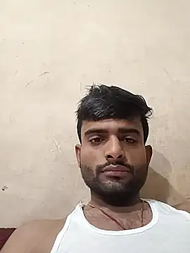 PRIYANHUxh online show from 02/26/26, 03:06