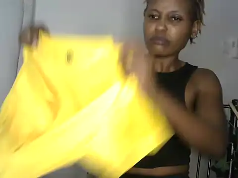 Snapshot of Candykitten chatting on 03/09/25, 06:11 Candykitten online show from 03/09/25, 06:11