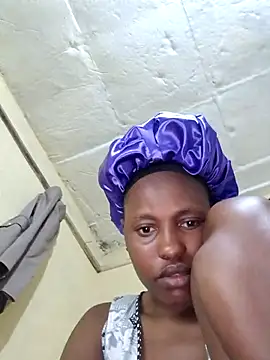 Candykitten online show from 01/16/26, 08:29