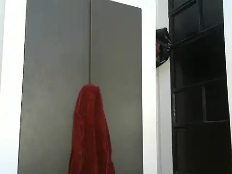 Snapshot of Candykitten chatting on 03/11/25, 03:45 Candykitten online show from 03/11/25, 03:45