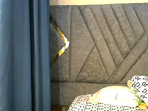 vannessa online show from 11/05/25, 06:11