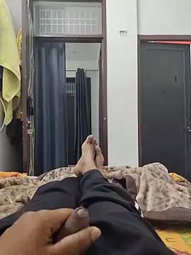 ShivamFactor3 online show from 03/31/26, 08:22