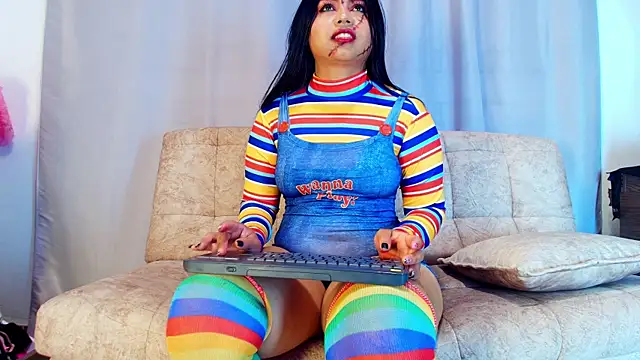 jade brunnette online show from 10/31/25, 09:00