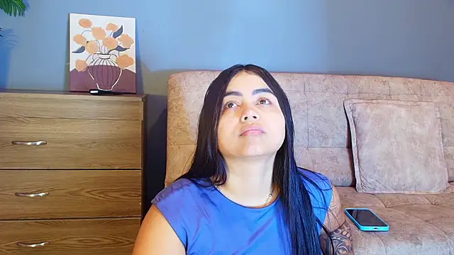 Snapshot of jade_brunnette chatting on 07/15/26, 08:05 jade brunnette online show from 07/15/26, 08:05