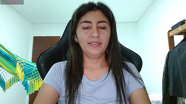 Snapshot of danna_peterson1 chatting on 07/19/26, 12:52 danna peterson1 online show from 07/19/26, 12:52