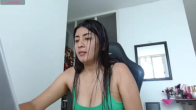 danna peterson1 online show from 11/15/25, 06:56