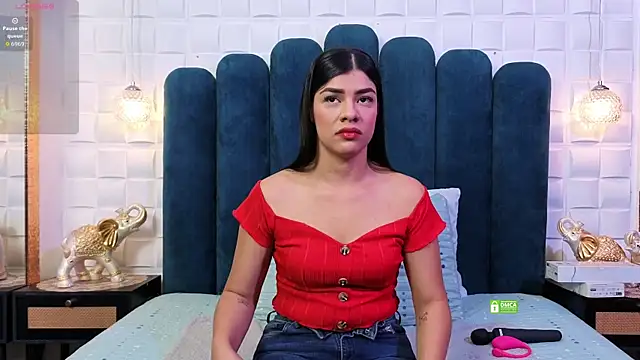 Snapshot of Maguy_Mistress chatting on 01/06/26, 11:58 Maguy Mistress online show from 01/06/26, 11:58