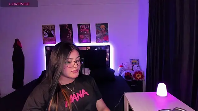 Mariana Hasper  online show from 02/25/26, 06:13