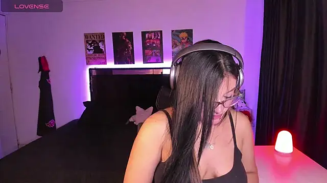 Mariana Hasper  online show from 02/12/26, 02:28