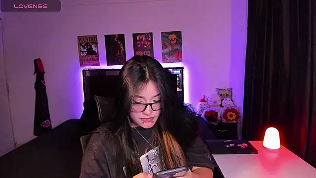 Mariana Hasper  online show from 02/12/26, 02:22