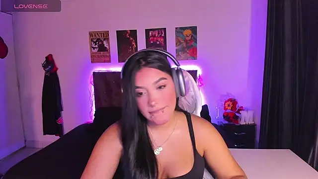 Mariana Hasper  online show from 10/04/25, 03:52