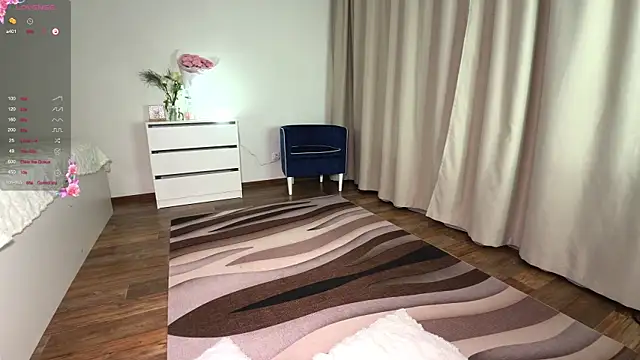 diaanona online show from 05/18/26, 11:42