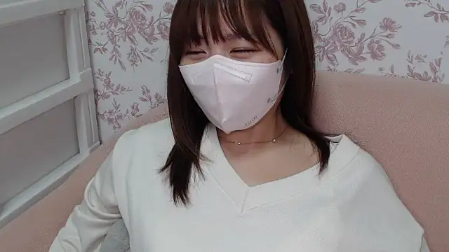 mei hosina online show from 09/12/25, 02:34