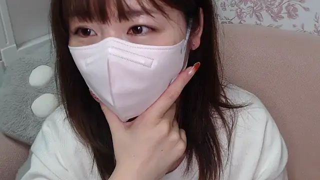 mei hosina online show from 10/12/25, 03:46