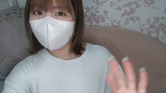 Snapshot of mei_hosina chatting on 07/11/26, 03:34 mei hosina online show from 07/11/26, 03:34
