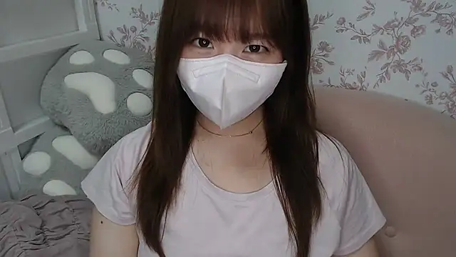mei hosina online show from 05/12/26, 03:51