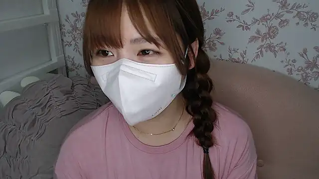 Snapshot of mei_hosina chatting on 06/18/26, 03:50 mei hosina online show from 06/18/26, 03:50