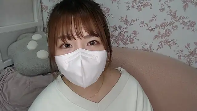 mei hosina online show from 06/04/26, 03:06