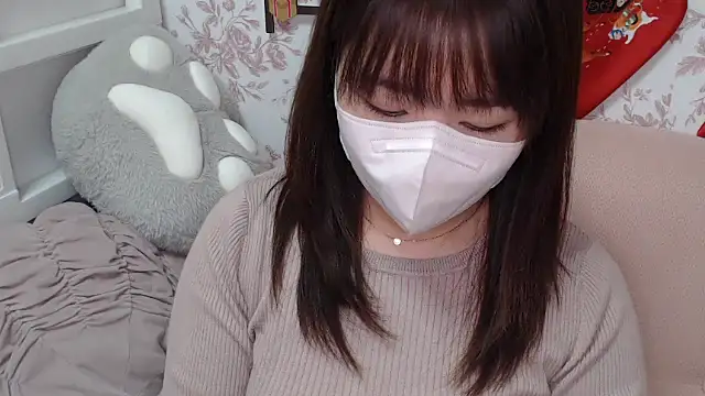 mei hosina online show from 11/11/25, 12:49