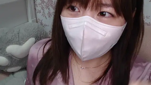 mei hosina online show from 10/10/25, 03:57