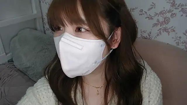 mei hosina online show from 04/04/26, 03:40