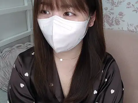 mei hosina online show from 02/05/26, 03:52