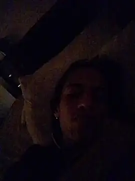 Snapshot of AlexaWarner chatting on 12/04/25, 05:34 AlexaWarner online show from 12/04/25, 05:34