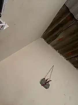 Snapshot of AlexaWarner chatting on 12/17/25, 04:23 AlexaWarner online show from 12/17/25, 04:23