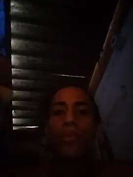 Snapshot of AlexaWarner chatting on 11/15/25, 04:11 AlexaWarner online show from 11/15/25, 04:11