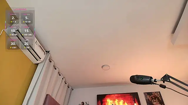 Snapshot of salome_cortes26 chatting on 09/09/25, 10:47 salome cortes26 online show from 09/09/25, 10:47