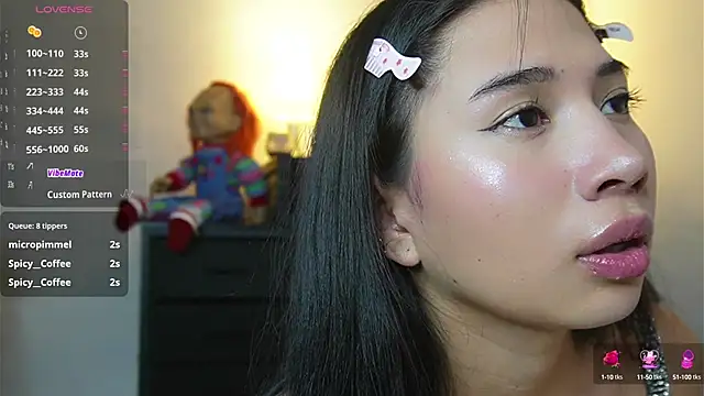 AlessiaVix online show from 01/12/25, 05:22