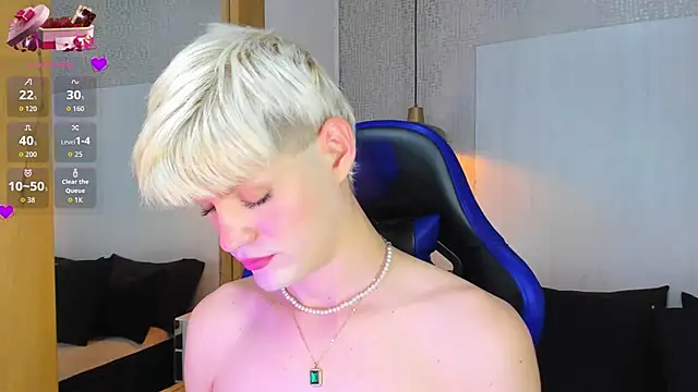 VladHellsing4 online show from 03/20/26, 02:18