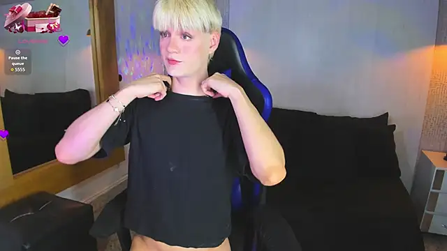 VladHellsing4 online show from 04/09/26, 02:34