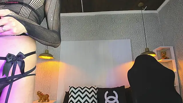 VladHellsing4 online show from 01/17/26, 02:42