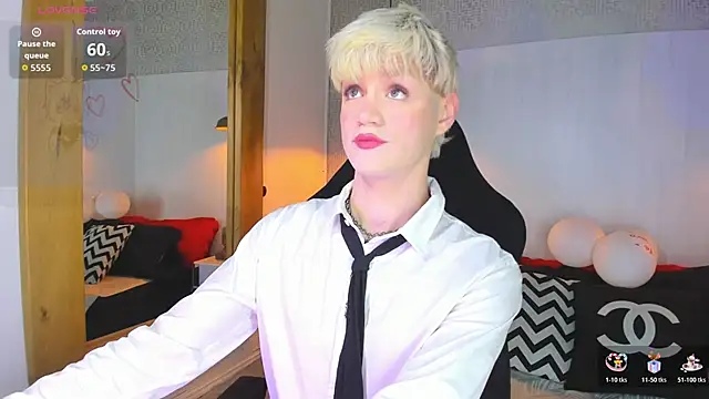 VladHellsing4 online show from 02/14/26, 02:28