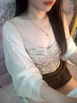 Lovely kute online show from 04/07/26, 08:21