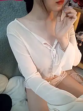 Lovely kute online show from 05/26/26, 03:54