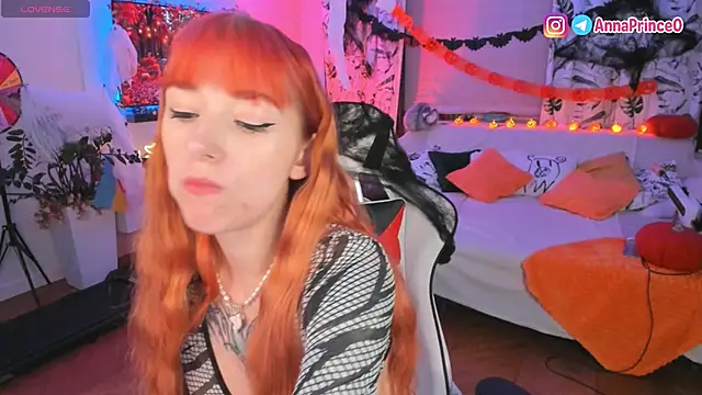 Anna Prince online show from 10/20/25, 03:52