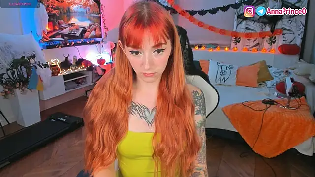 Anna Prince online show from 10/17/25, 04:16