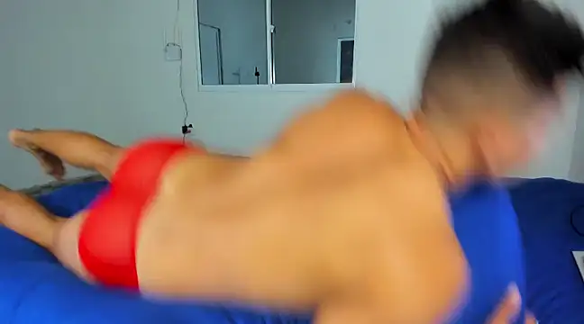 Snapshot of claimom21 chatting on 02/14/25, 03:22 claimom21 online show from 02/14/25, 03:22