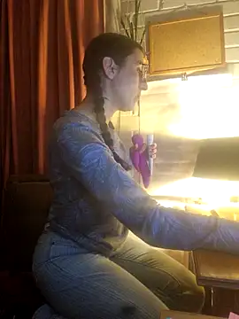 Afrania online show from 04/21/26, 02:47