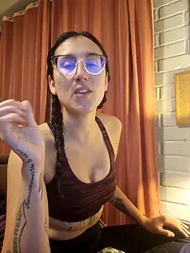 Afrania online show from 04/15/26, 04:18