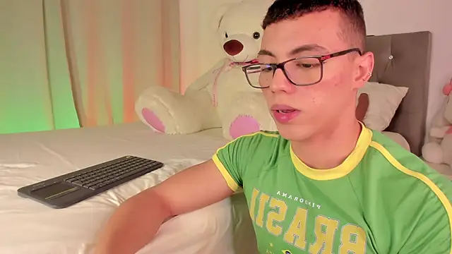 Nicksantoss online show from 01/06/26, 04:33