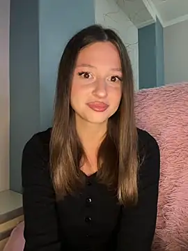 Kimsweet7 online show from 10/06/25, 06:08