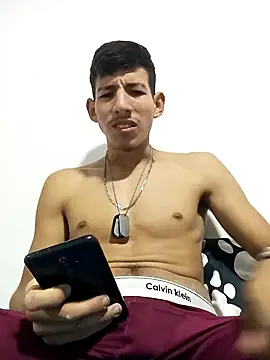 Snapshot of sbsmenhot chatting on 02/22/25, 02:06 sbsmenhot online show from 02/22/25, 02:06