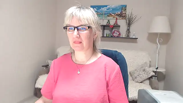 FleurMays online show from 04/25/26, 03:20