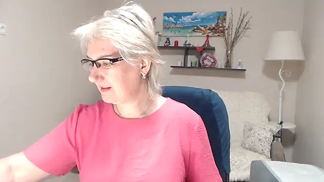 FleurMays online show from 02/24/26, 05:52